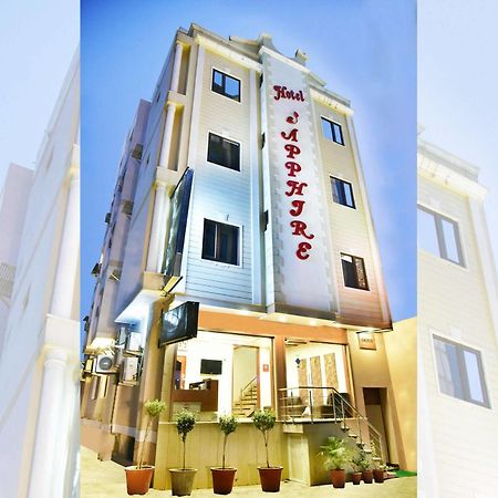 Hotel Sapphire Opposite Golden Temple Amritsar Exterior photo