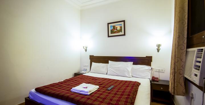 Hotel Sapphire Opposite Golden Temple Amritsar Exterior photo