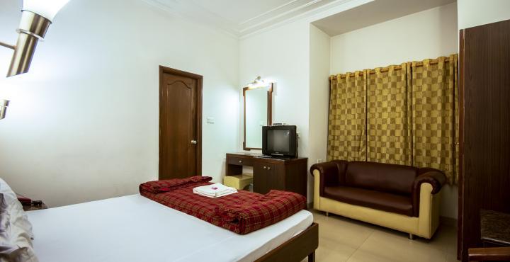 Hotel Sapphire Opposite Golden Temple Amritsar Exterior photo
